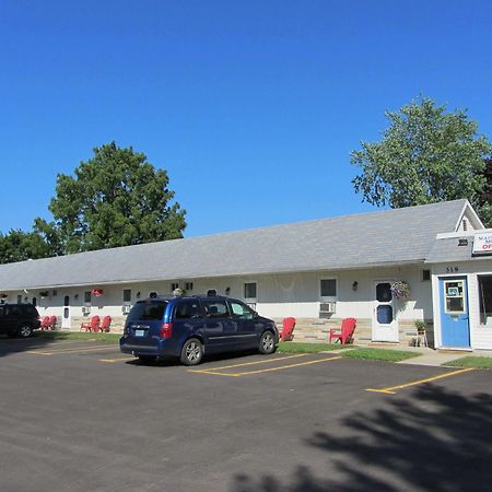 The Maplewood Motel Порт Елгин Екстериор снимка